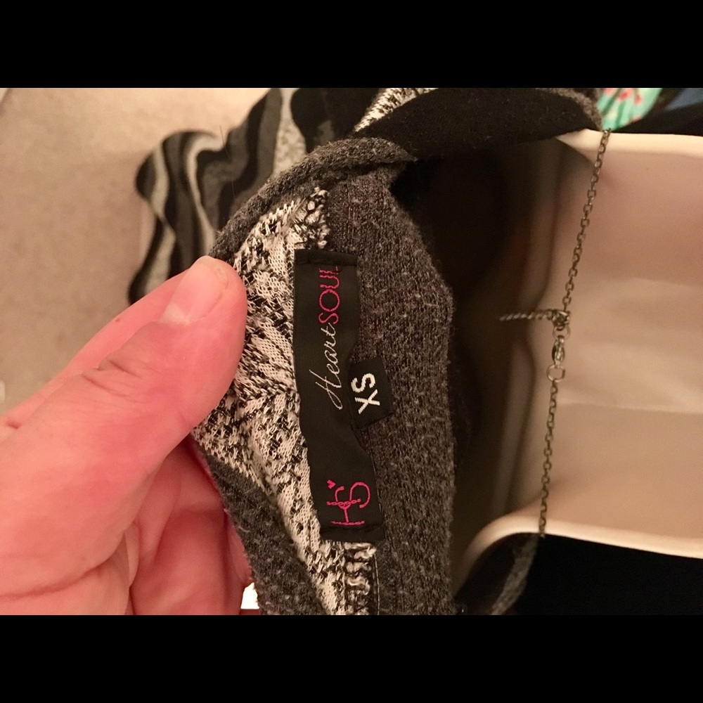 Striped tops bundle!! - Picture 5 of 8